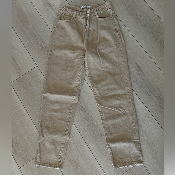 Zara Denim - Zara Tan Straight Leg Women's Jeans